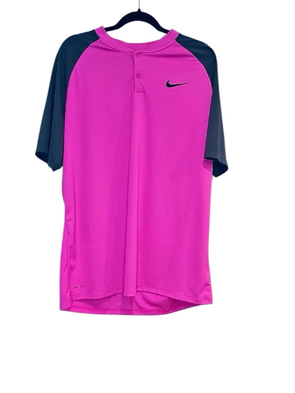 💚 Nike Dri-Fit Vibrant Pink Shirt, Size XL